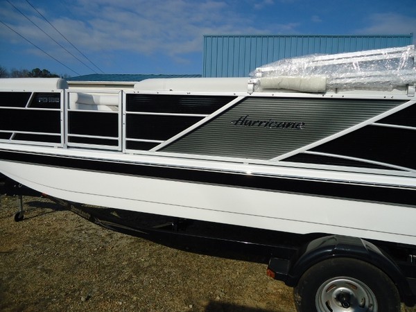 2017 Hurricane FunDeck 196RE3-OB Boat