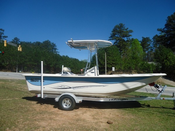 2016 Carolina Skiff 218DVL Boat