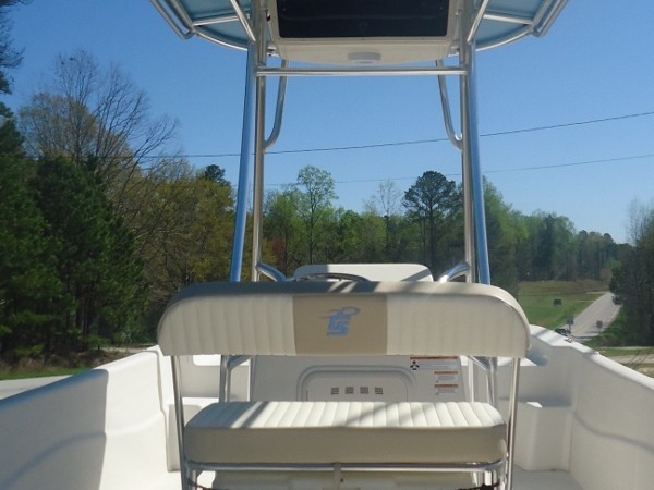 2016 Carolina Skiff 218DVL Boat