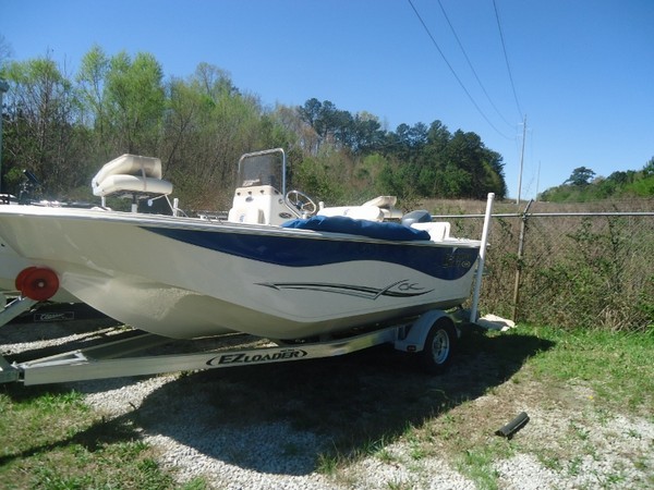 2016 Carolina Skiff 178DLV Boat